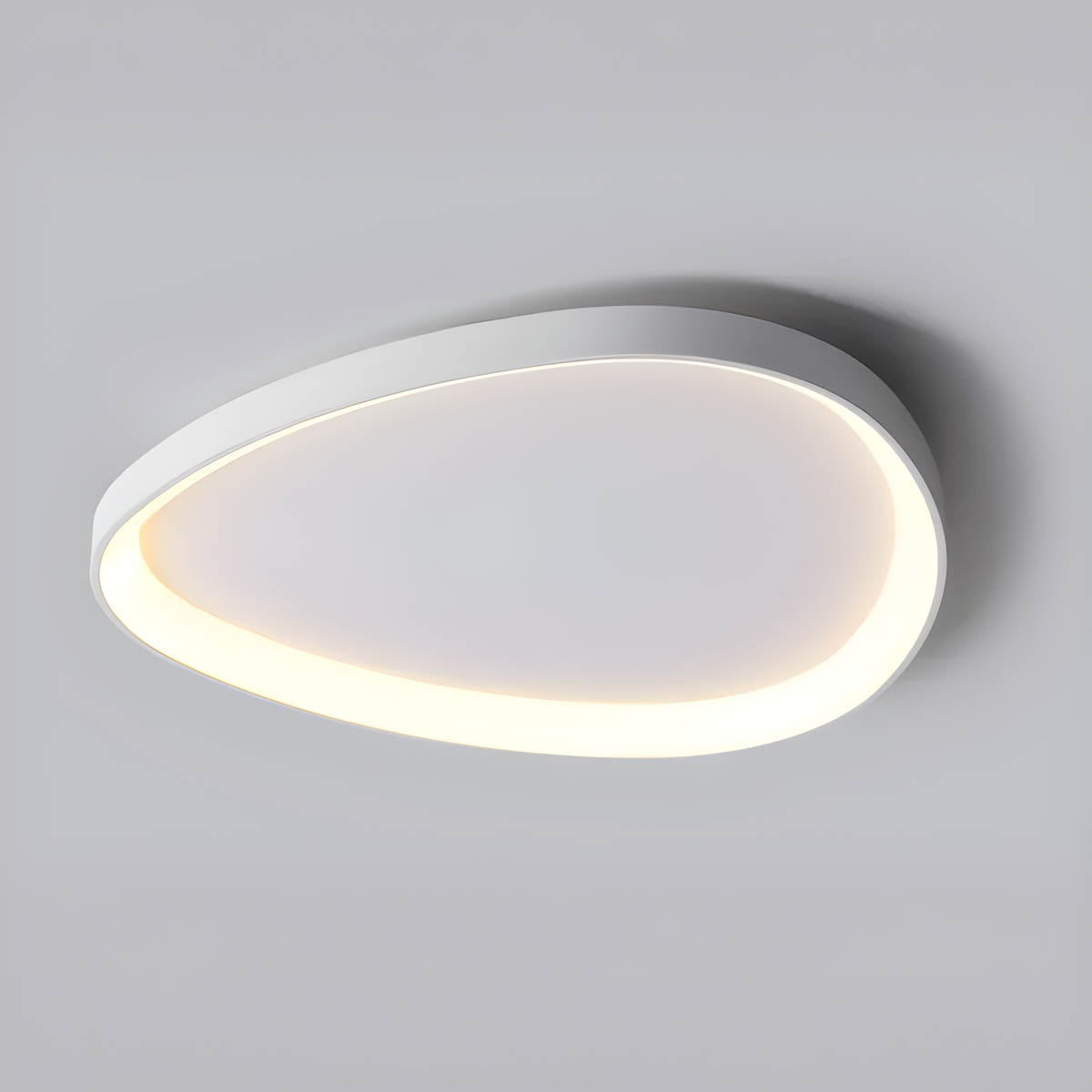 DEWY (Reduced Price | White 62cm | 24.5" / Warm)